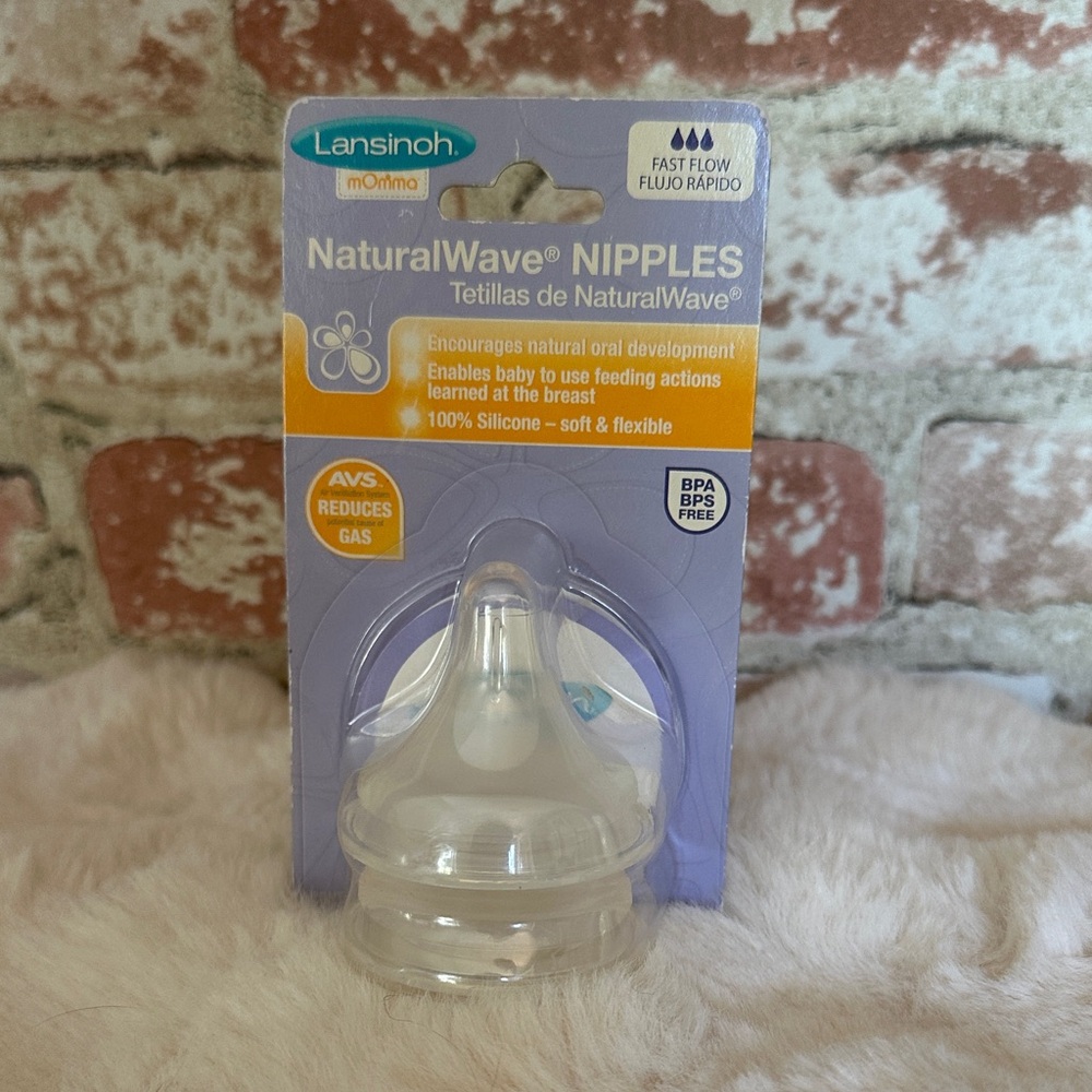 Lansinoh NaturalWave Nipples - Fast Flow - New & Factory Sealed - 2 Count
